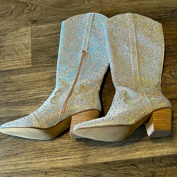 Silver metallic MatisseTaylor Western Boot - Picture 2 of 10